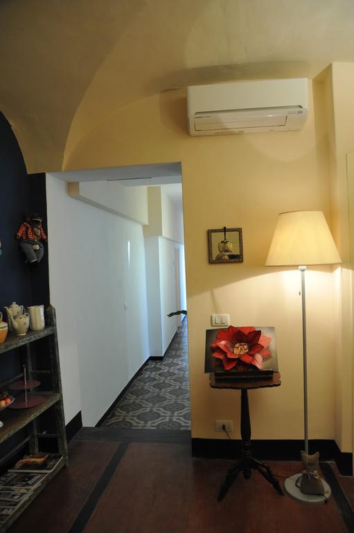 Erasmo Rooms & Breakfast Finale Ligure Extérieur photo
